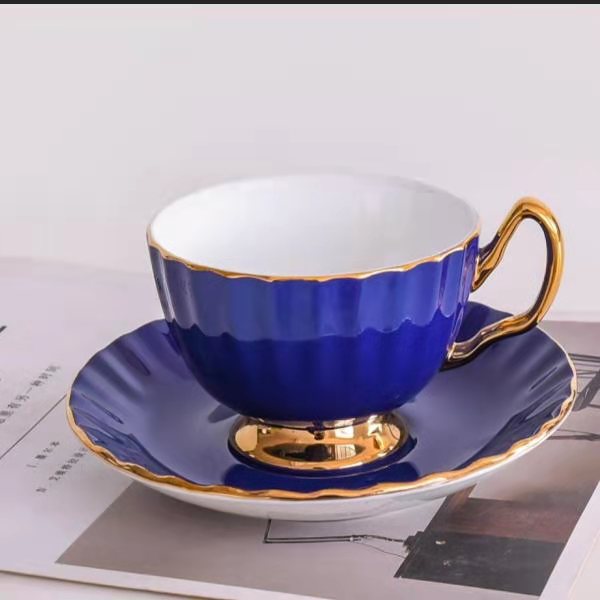 色釉骨质瓷咖啡杯碟